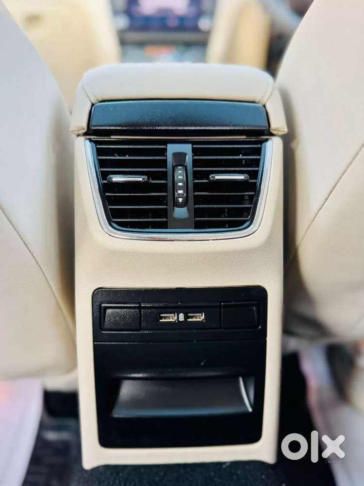 Skoda Octavia 1.8 Tsi At L K, 2019, Petrol
