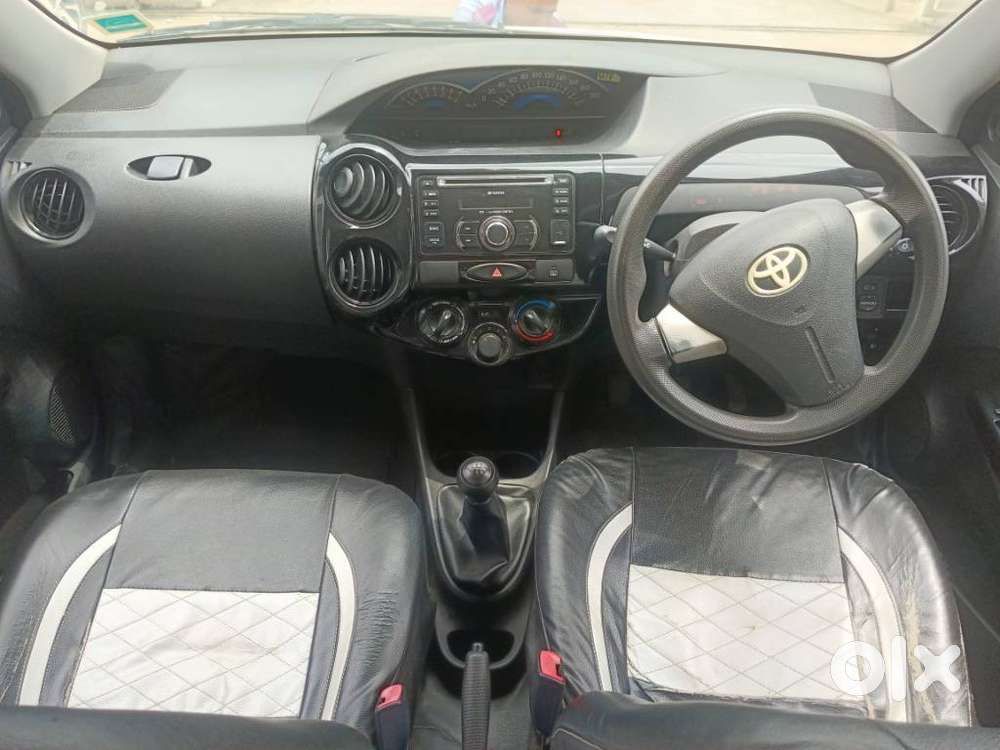 Toyota Etios Cross 1.2l G, 2015, Petrol