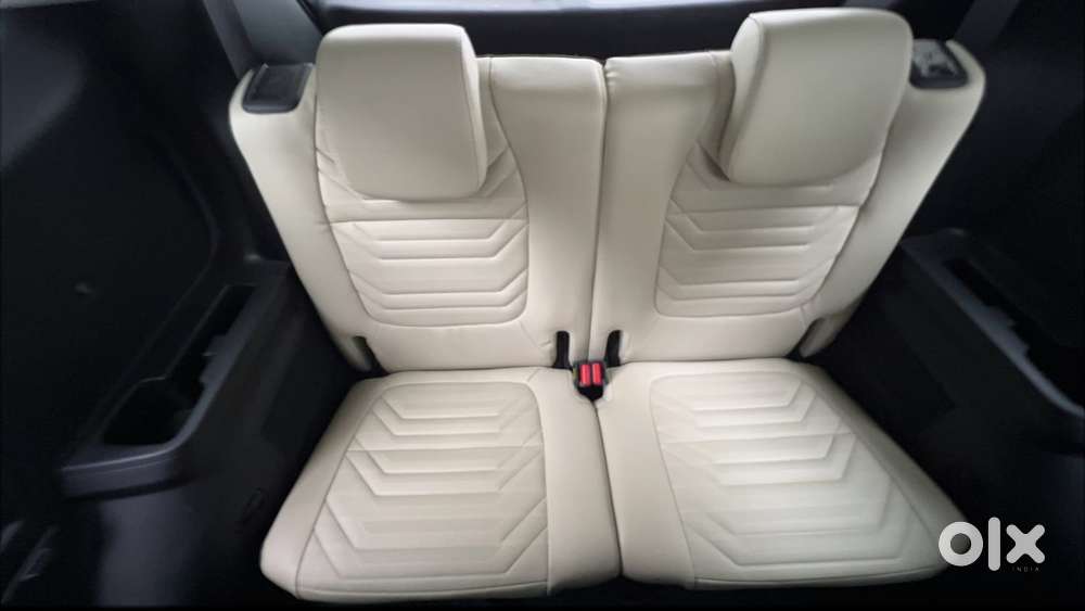 Kia Carens 1.5 Luxury Plus Turbo Dct 7 Str, 2023, Petrol