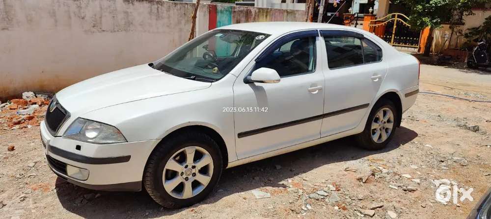 Urgent Sale Skoda Laura