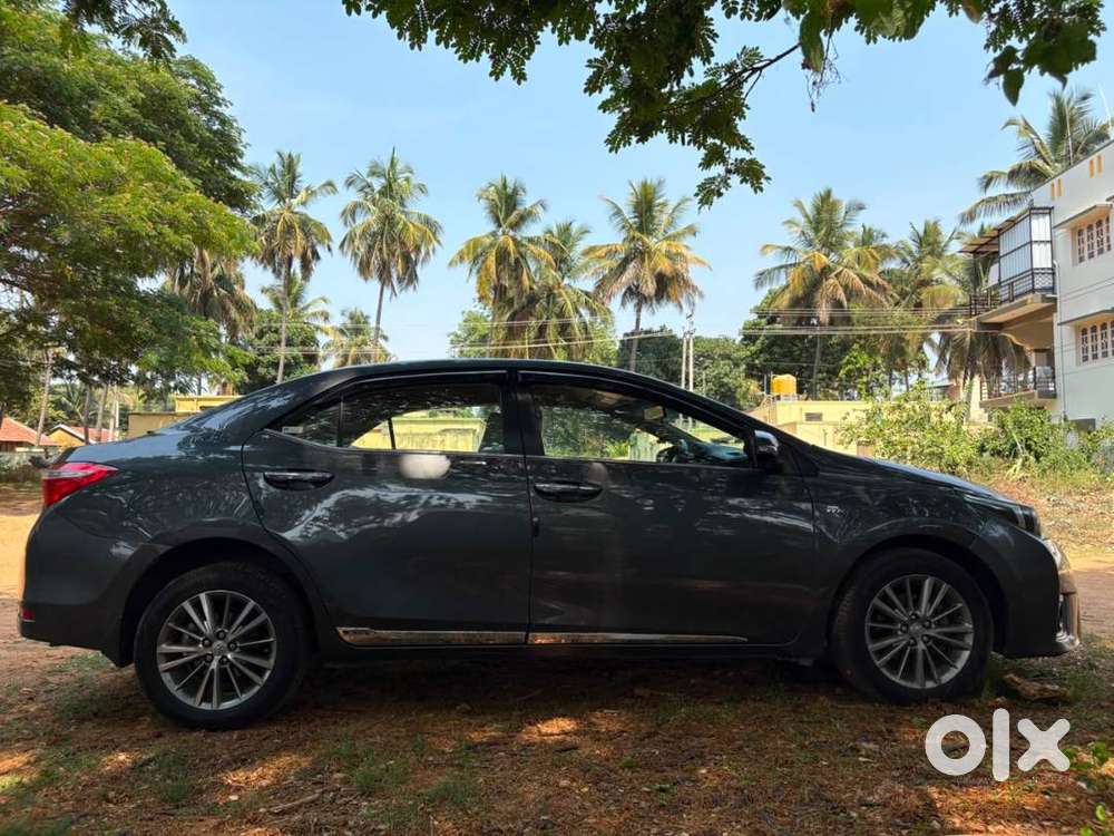 Toyota Corolla Altis Automatic(2015)petrol + Cng Excellent Condition
