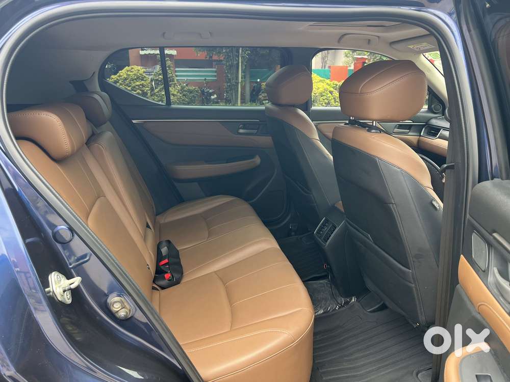 Honda Elevate Zx Cvt, 2023, Petrol