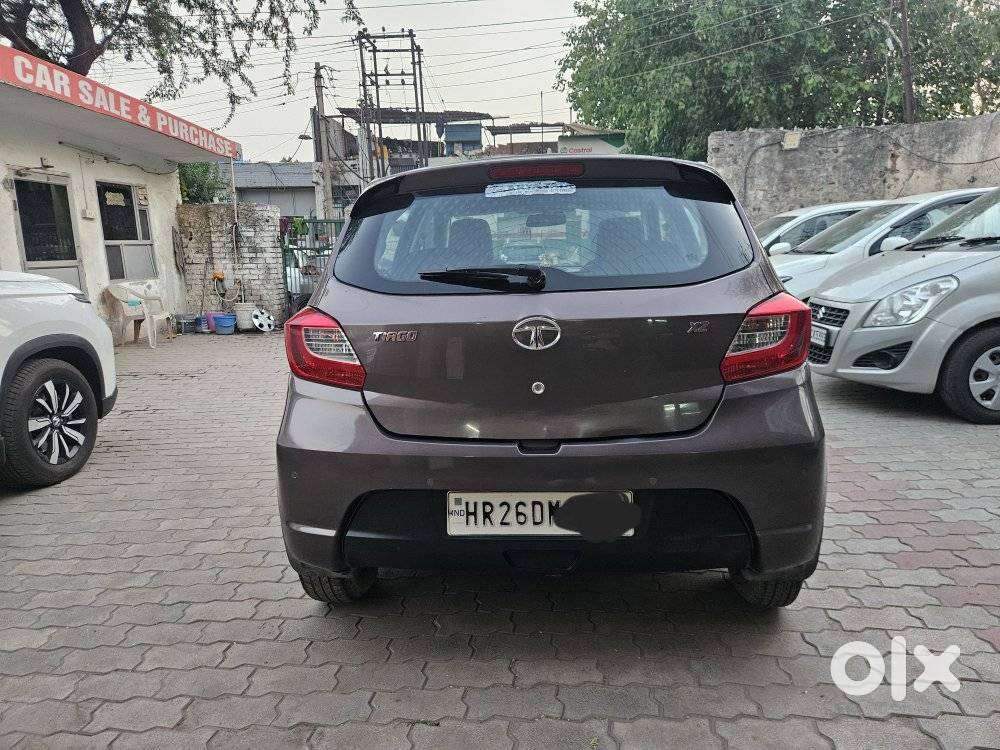Tata Tiago 1.2 Revotron Xz, 2017, Petrol