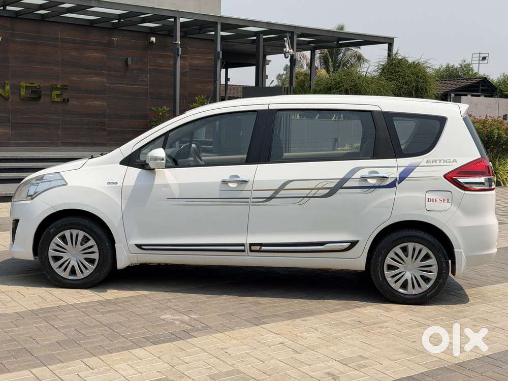 Maruti Suzuki Ertiga 2012-2015 Vdi, 2012, Diesel