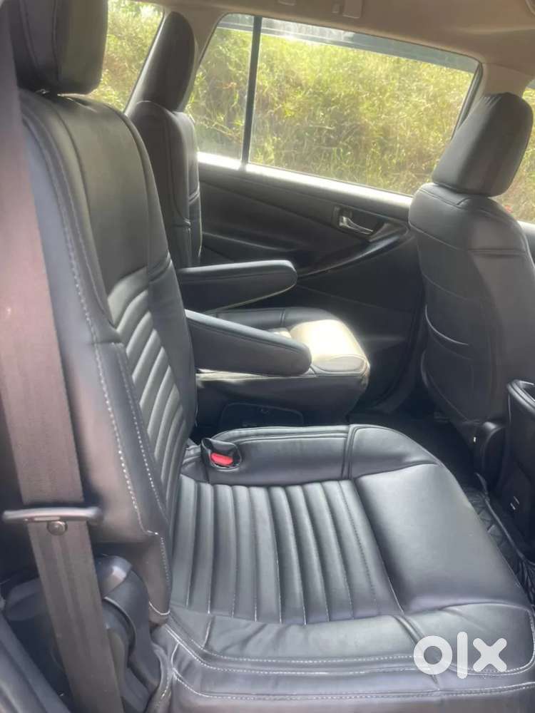 Toyota Innova Crysta [2020-ongoing] 2.4 Gx 7 Str, 2020, Diesel