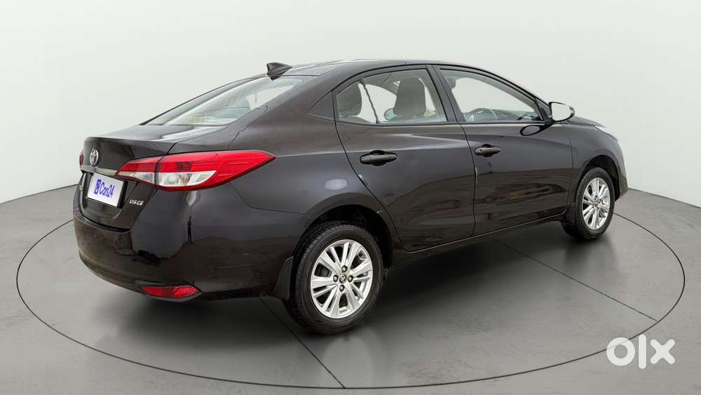 Toyota Yaris G Cvt, 2019, Petrol