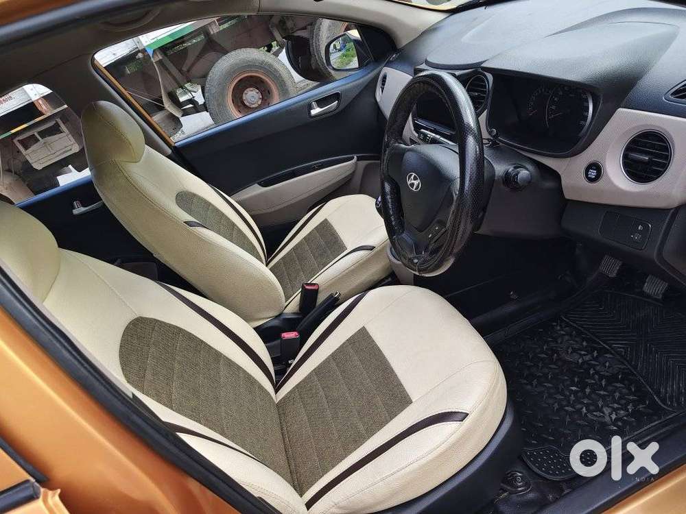 Hyundai Grand I10 Sportz, 2013, Petrol