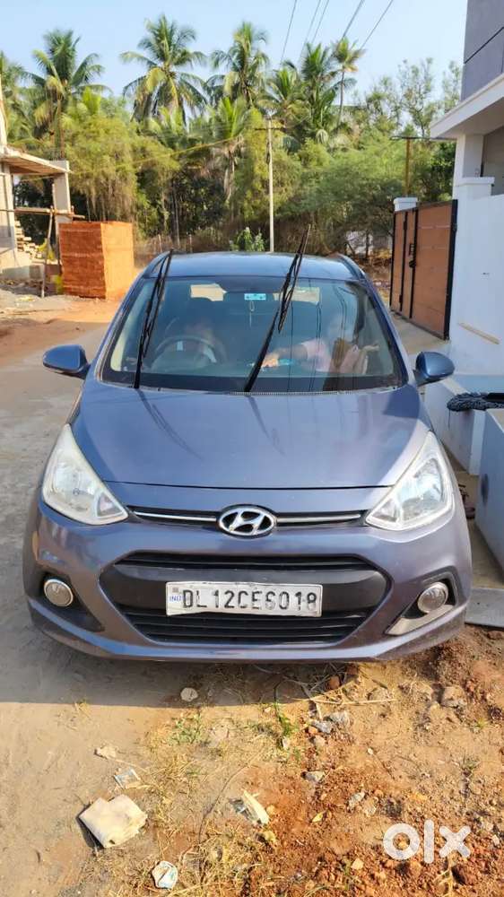 Hyundai Grand I10 2013 Petrol 70000 Km Driven