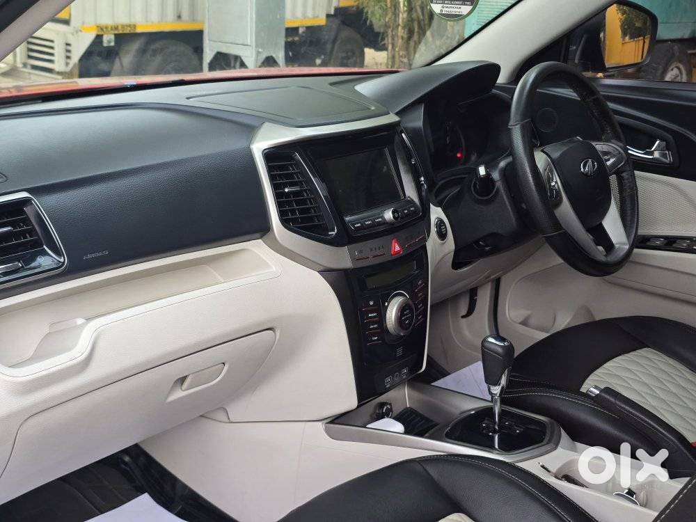 Mahindra Xuv300 W8 (o) 1.5 Diesel Amt, 2020, Diesel