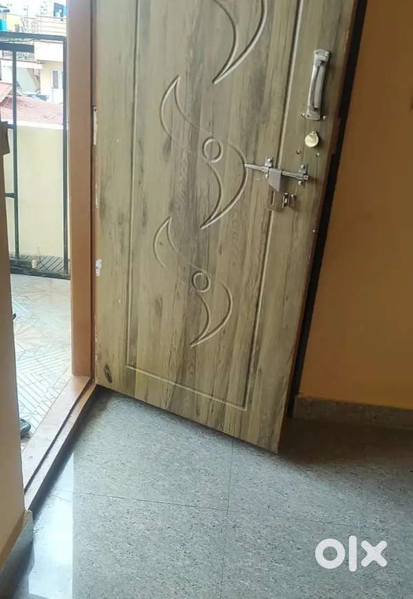 Room sharing only female 3k rent