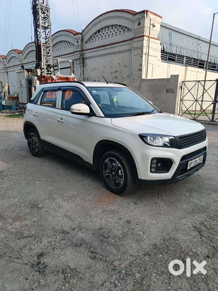 Maruti Suzuki Brezza 1.5 Lxi Smart Hybrid, 2022, Petrol