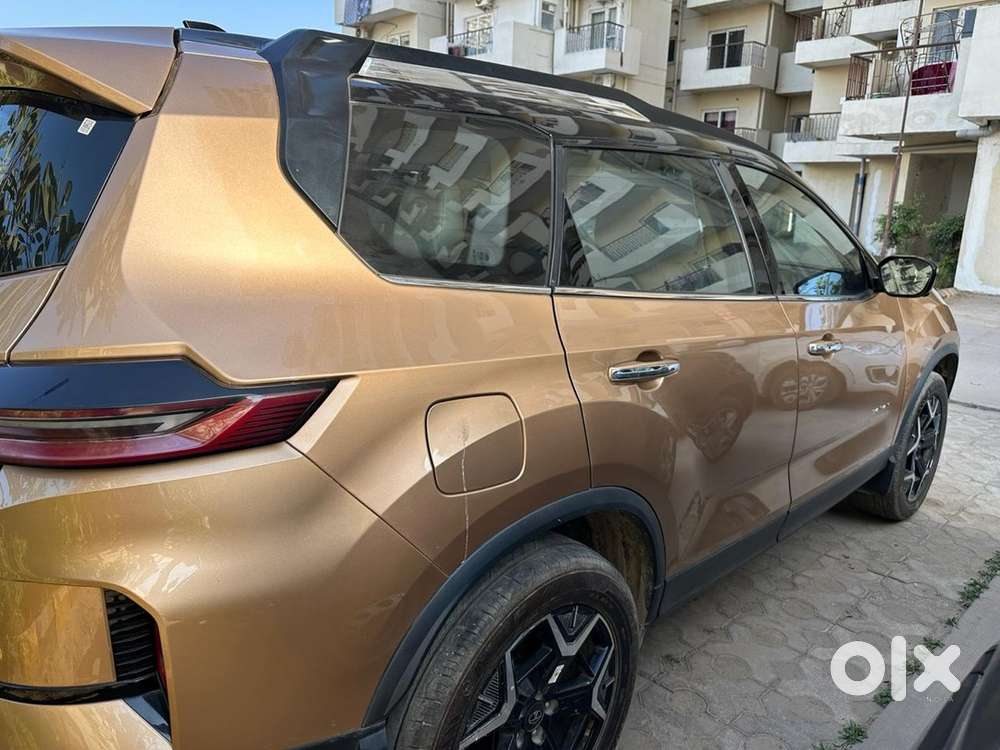 Tata Safari 2025 Diesel Top Model