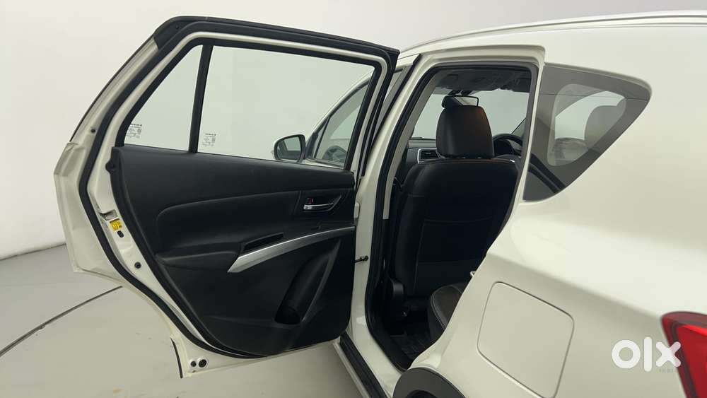 Maruti Suzuki S-cross 1.5 Alpha At, 2022, Petrol