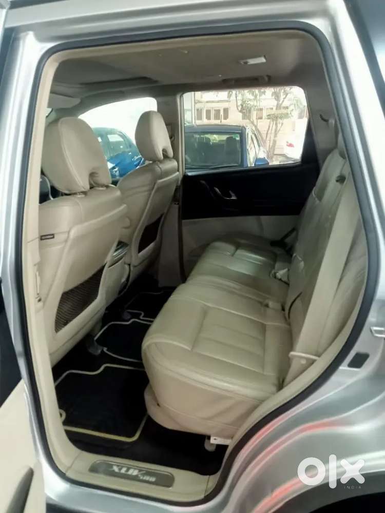 Mahindra Xuv500 2015 Diesel 89500 Km Driven