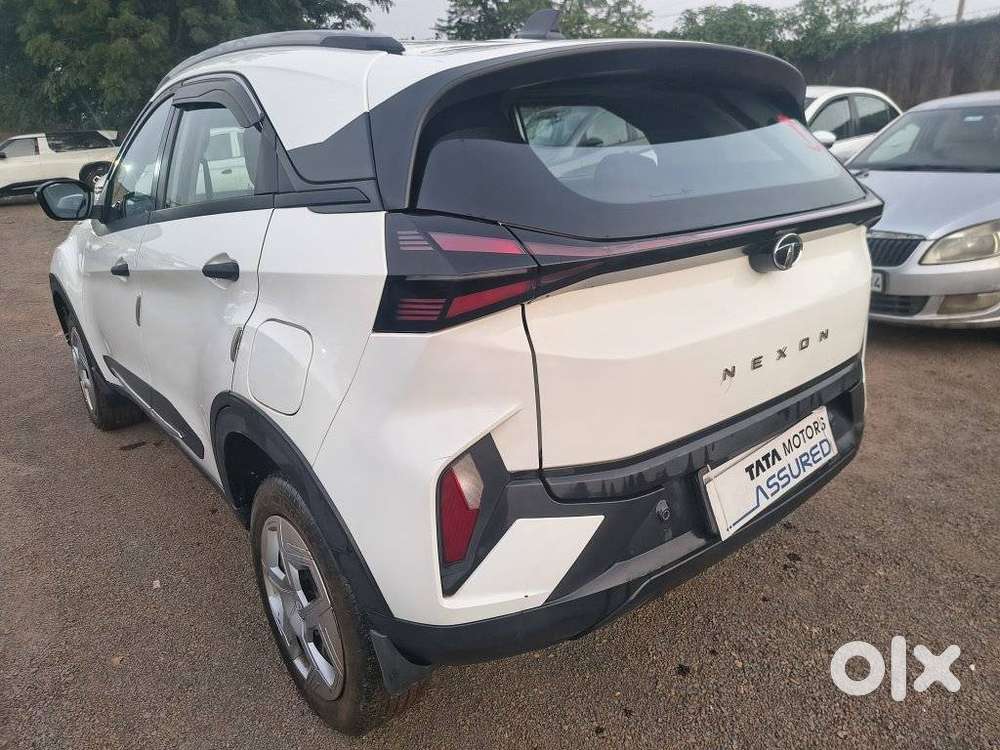 Tata Nexon Pure 1.2 S Revotron Petrol 6 Mt, 2023, Petrol