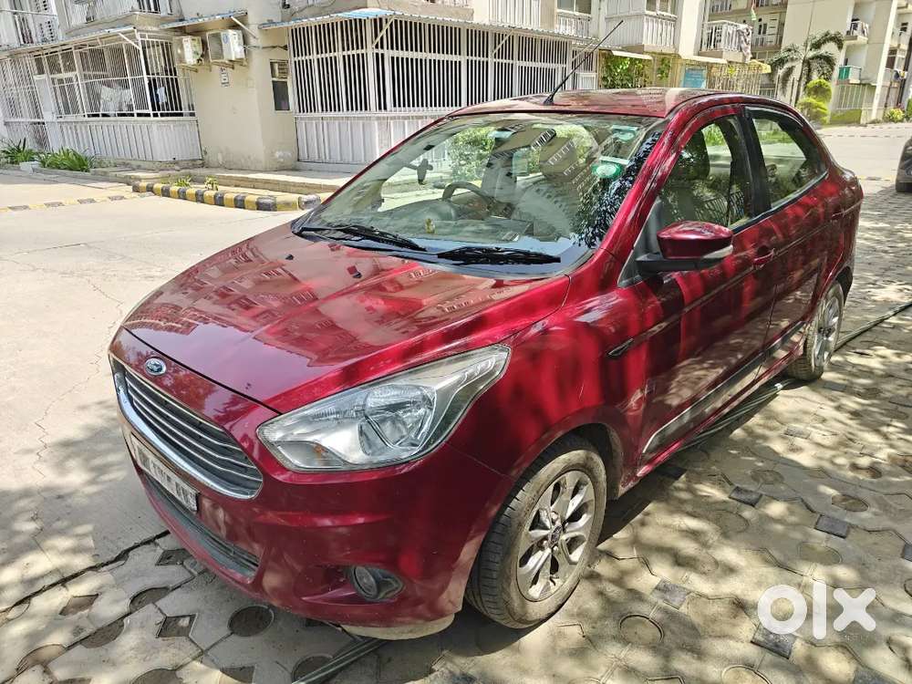 Pristine Red Ford Aspire For Sell