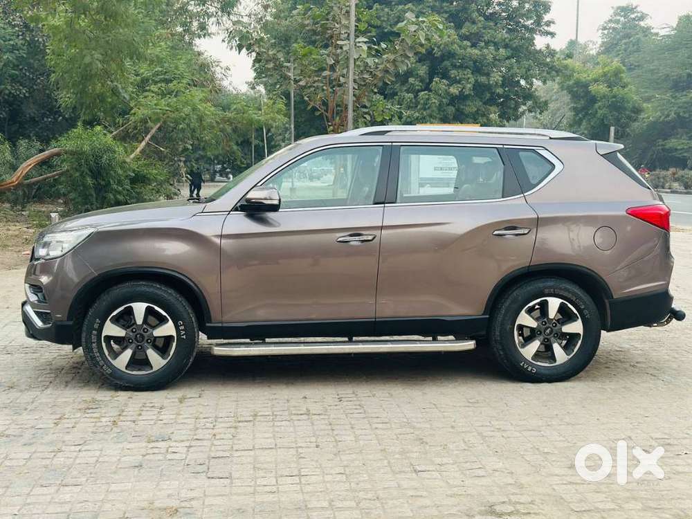 Mahindra Alturas G4 4x2 At, 2020, Diesel