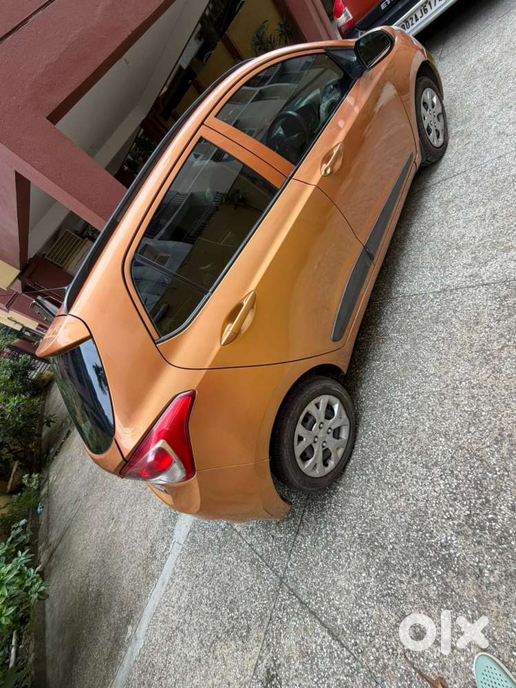 Hyundai Grand I10 Sportz 2017 Petrol Manual