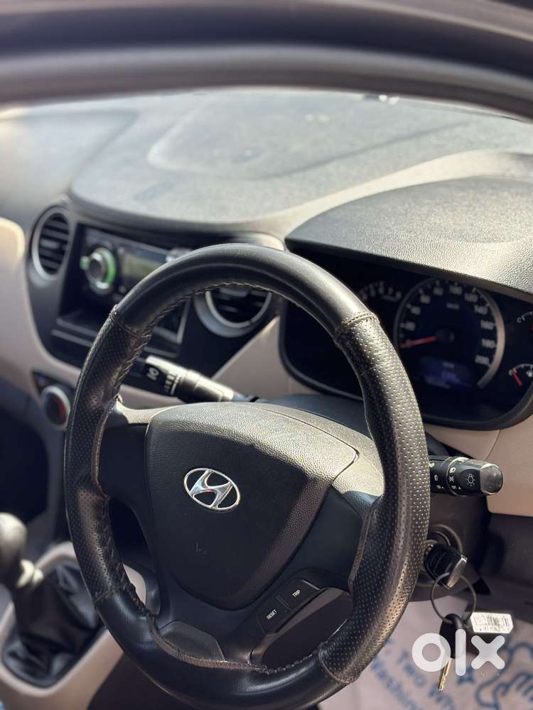 Hyundai Grand I10 Magna Blue Drive, 2015, Petrol