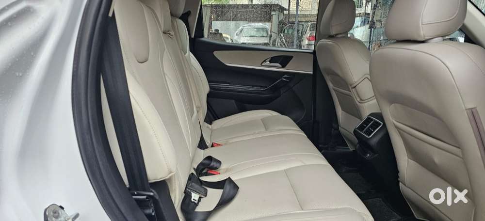 Mahindra Xuv700 2.2 Ax 7 Diesel Mt Str, 2023, Diesel