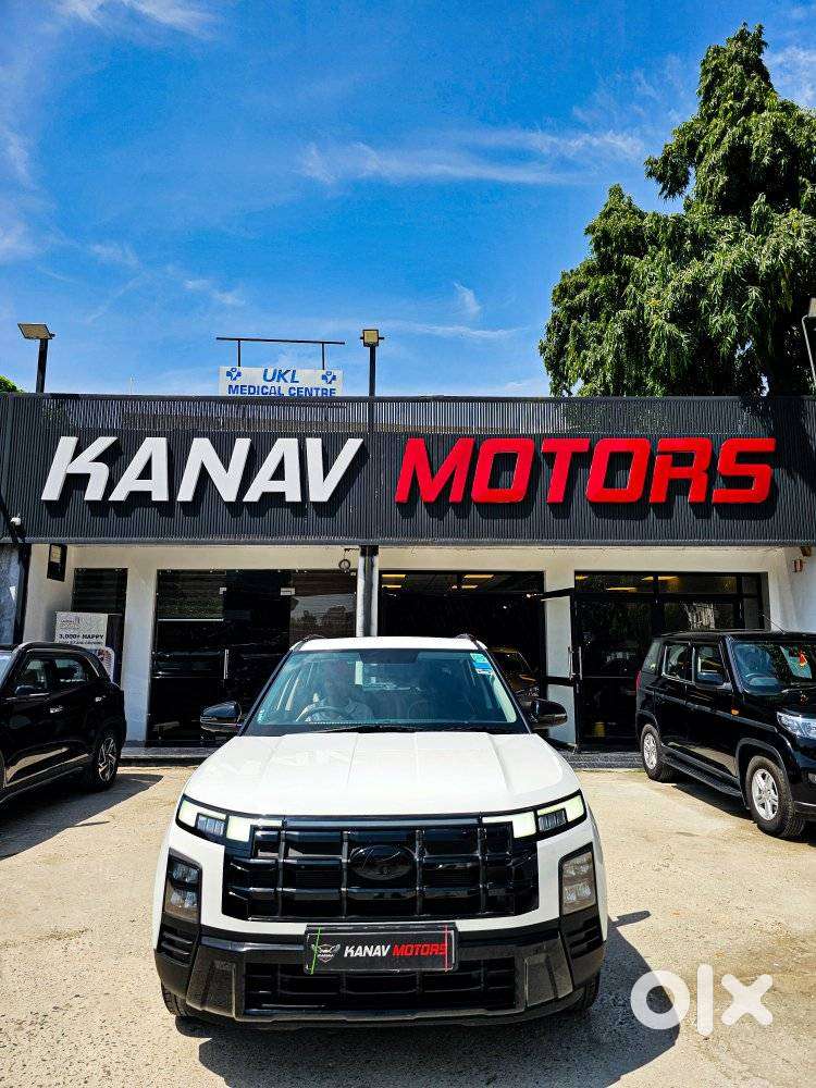 Hyundai Creta 1.5 S Plus Knight Petrol, 2025, Petrol