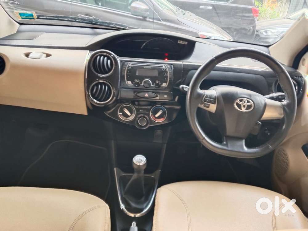 Toyota Etios Liva, 2019, Petrol