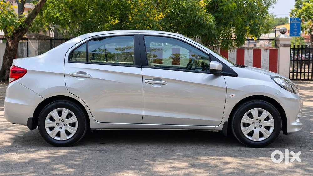 Honda Amaze, 2016, Petrol