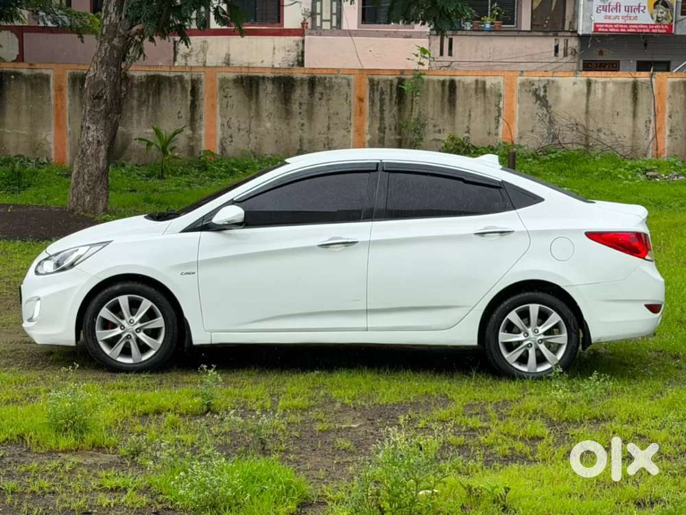 Hyundai Verna Fluidic 1.6 Crdi Sx Opt, 2013, Diesel