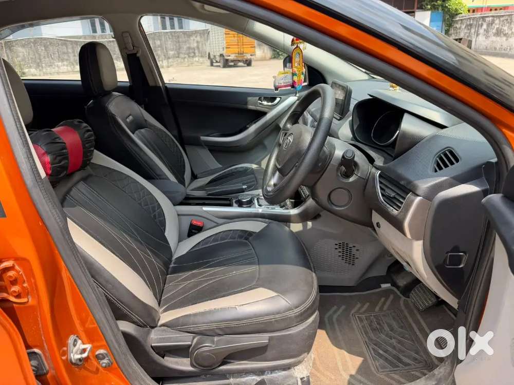 Tata Nexon 2018 - Diesel Automatic