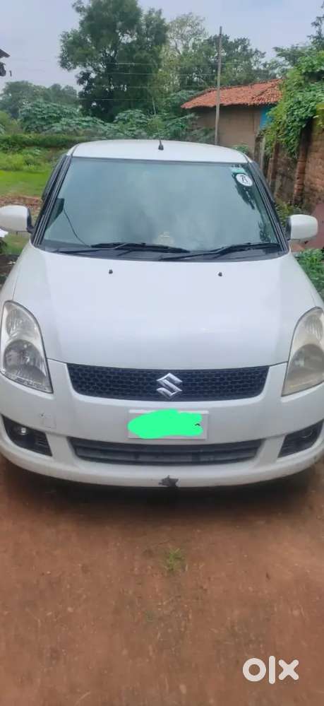 Maruti Suzuki Swift 2011 Petrol
