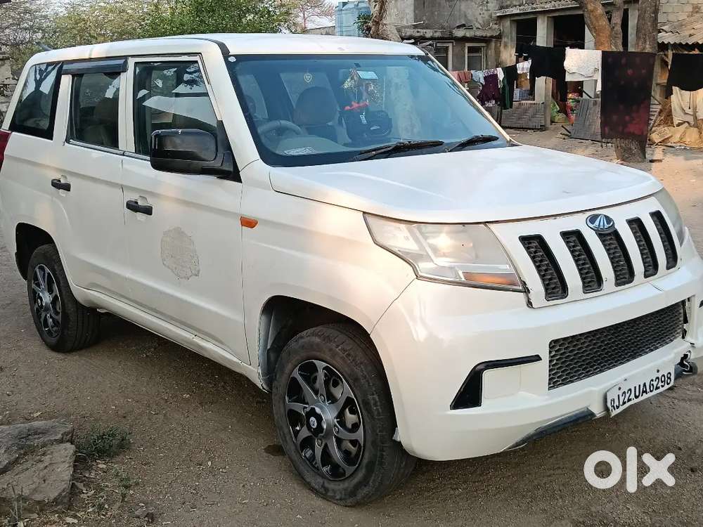Mahindra Tuv 300 Plus 2018