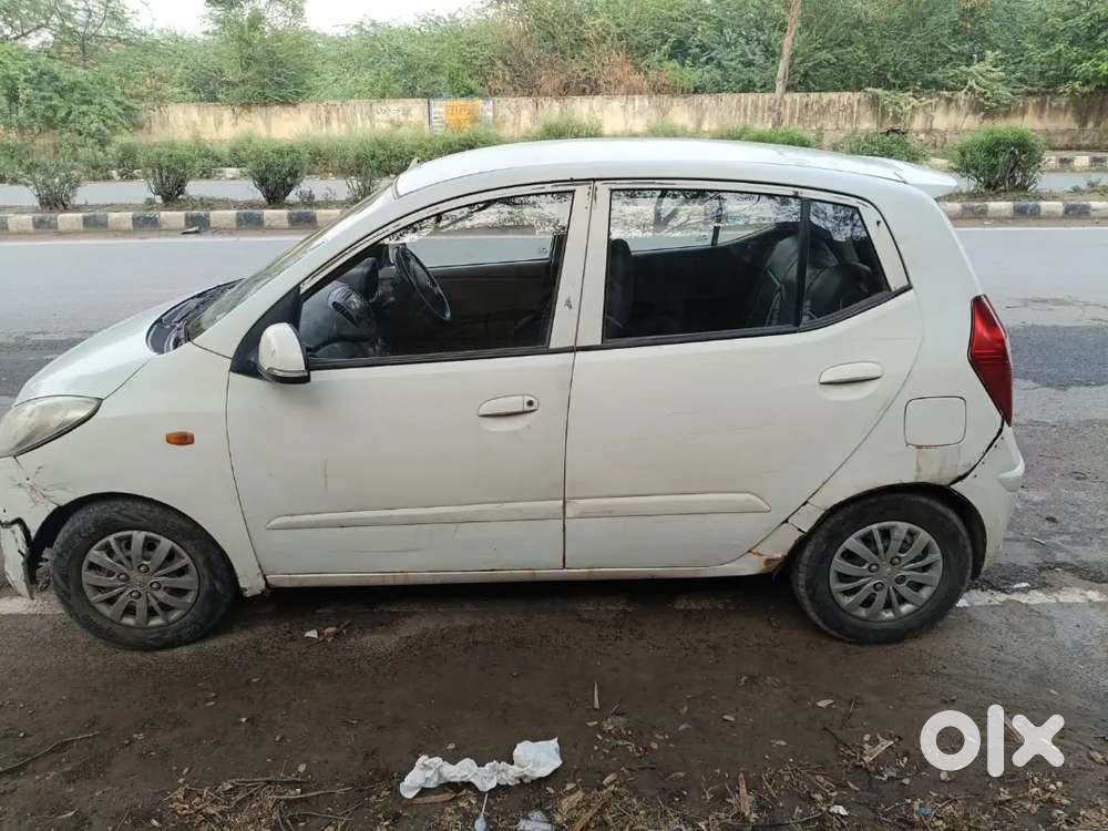 Hyundai Grand I10 Sportz 2013