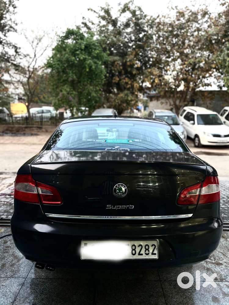 Skoda Superb 1.8 Elegance Tsi At, 2011, Petrol