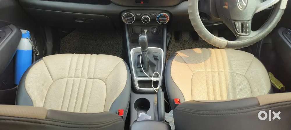 Hyundai Venue 2021 Petrol Well Maintained