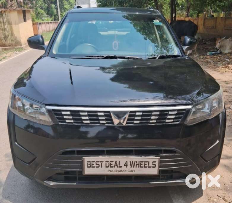 Mahindra Xuv300 W6, 2023, Petrol