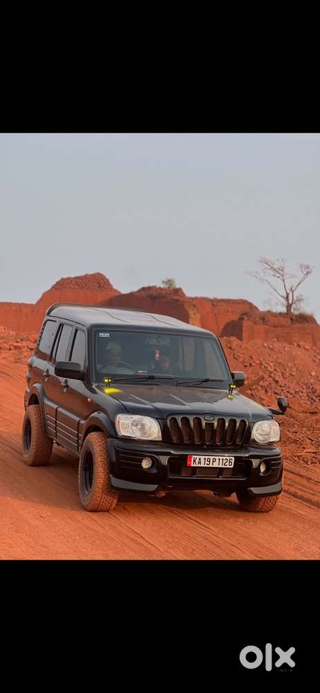 Mahindra Scorpio 2004 Diesel Well Maintained