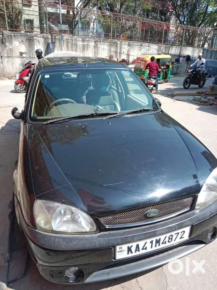 Ford Ikon Clxi 2007 Car