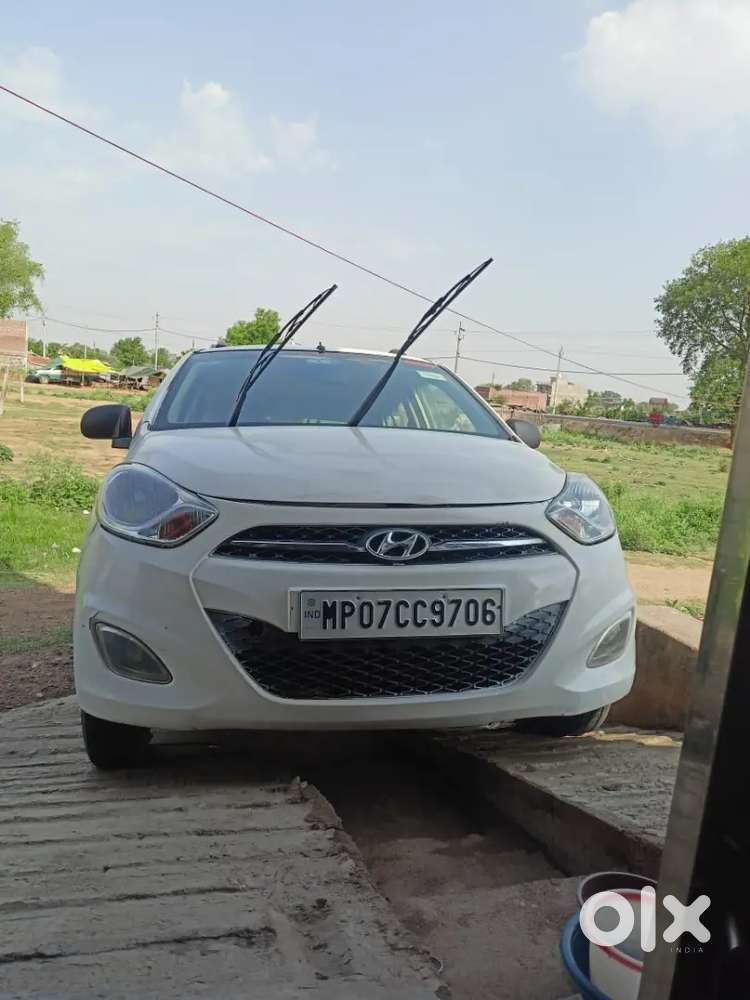 Hyundai I10 2013 Cng & Hybrids 66584 Km Driven Hi