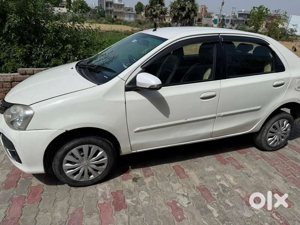 Toyota Platinum Etios 2017 Diesel 225000 Km Driven