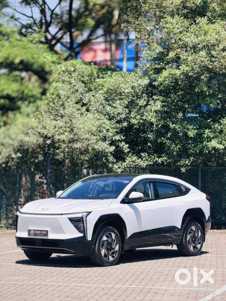 Mahindra Xev 9e Three B79 Kwh, 2025, Electric