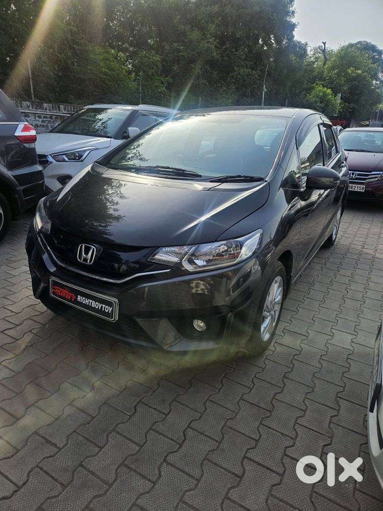 Honda Jazz V Cvt, 2015, Petrol