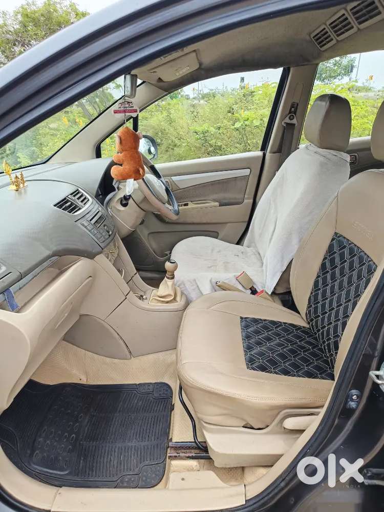 Maruti Suzuki Ertiga 2012 Diesel 200000 Km Driven