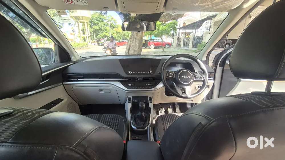 Kia Carens 2023