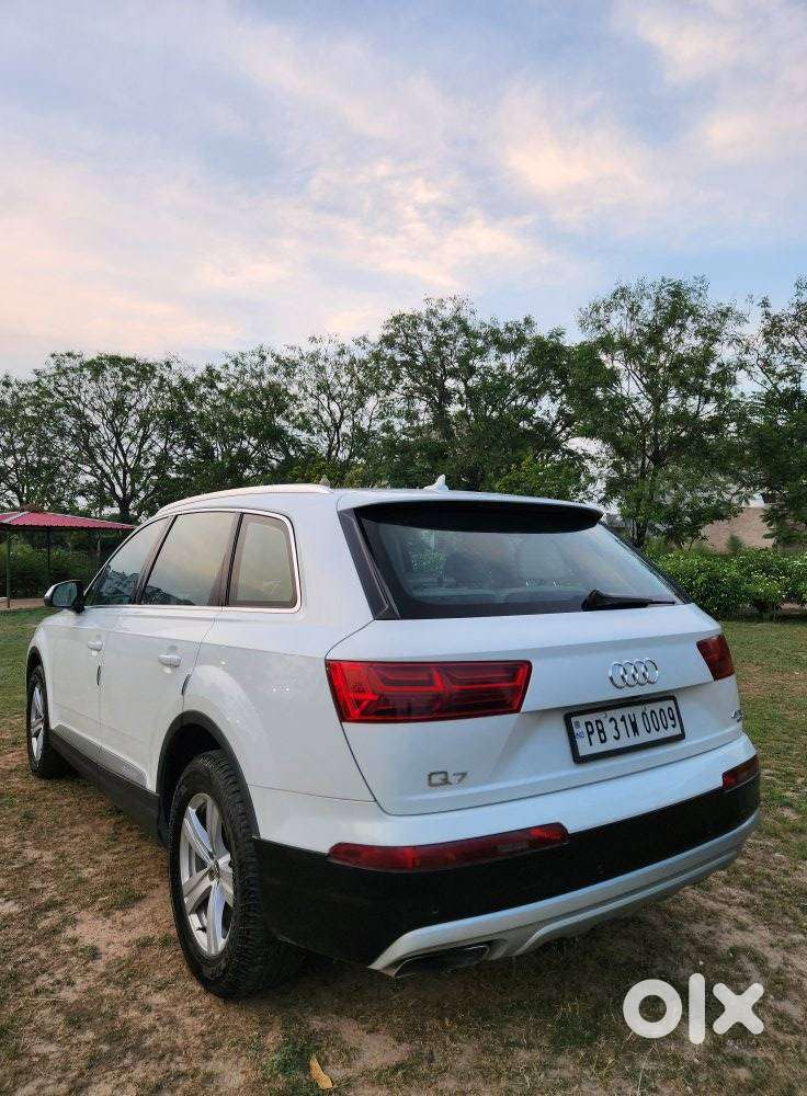 Audi Q7 45 Tdi Premium With Sunroof, 2016, Diesel