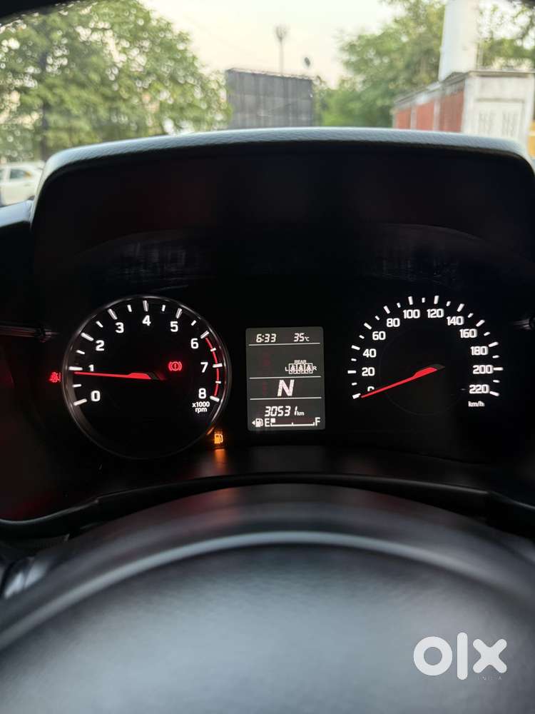Maruti Suzuki Swift Vxi Ags, 2024, Petrol