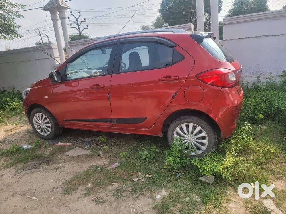 Tata Tiago 1.05 Revotorq Xt, 2018, Petrol