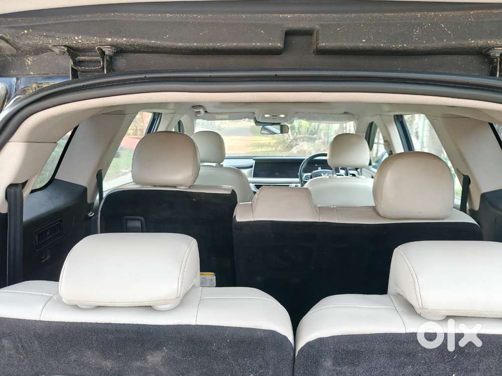Mahindra Xuv700 2.2 Ax 7 Diesel Mt Str, 2023, Diesel