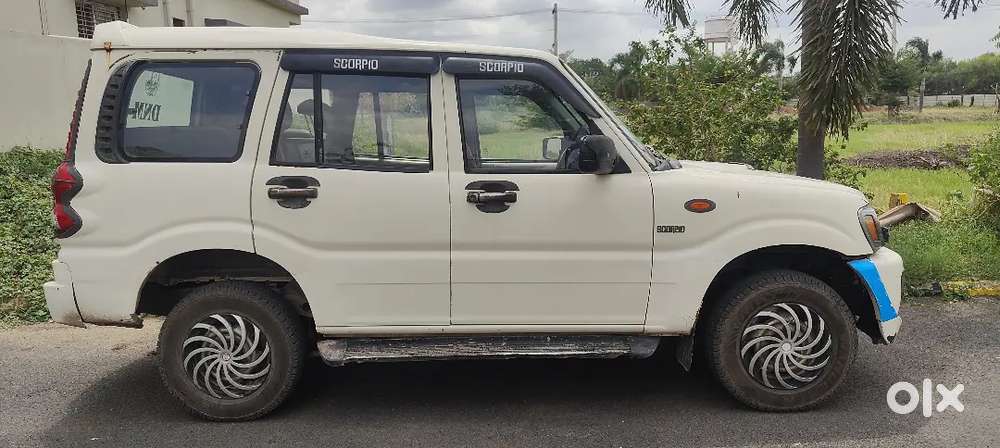 Mahindra Scorpio Classic 2012, 4 Mrf Seal Tyres