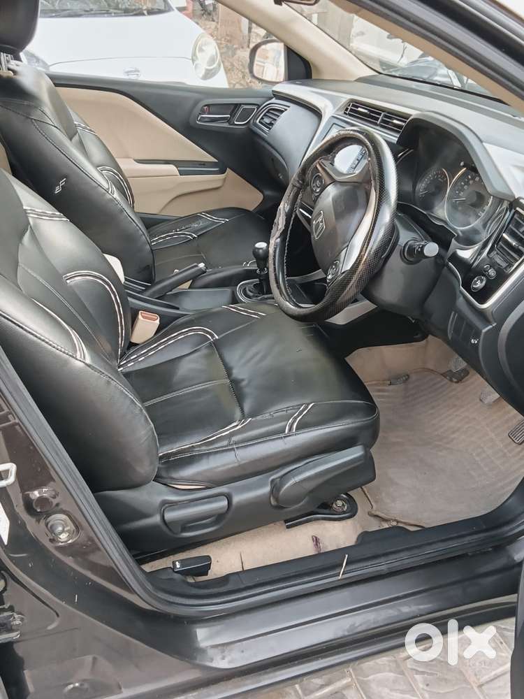 Honda City 1.5 V 5th Gen I-vtec Mt, 2020, Petrol