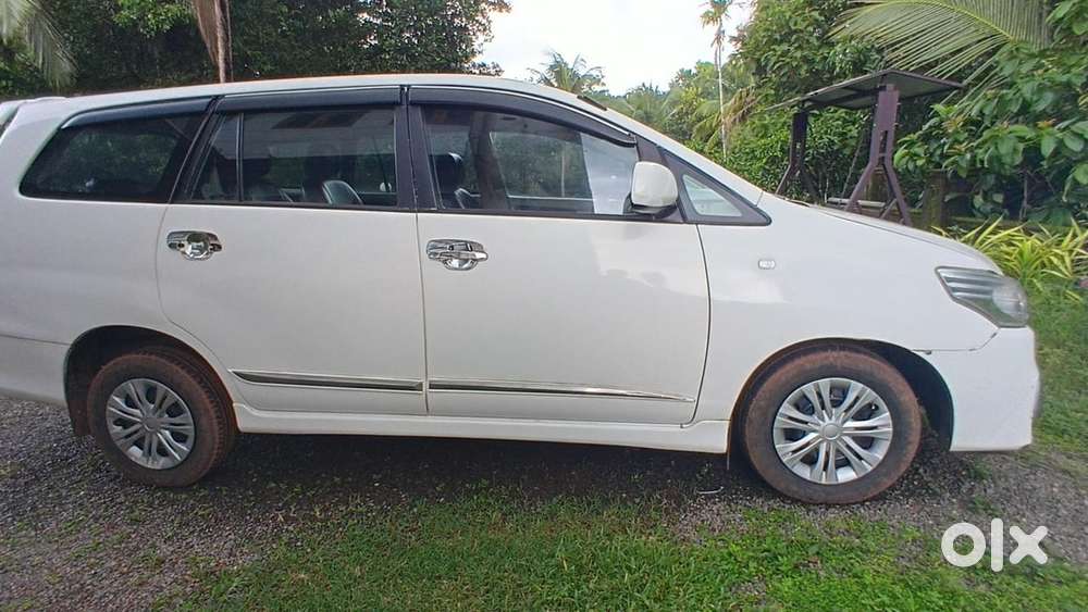 Toyota Innova Diesel 2013